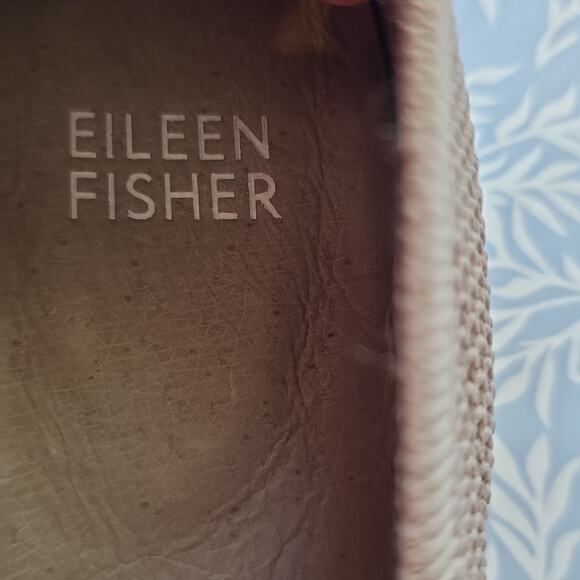 Eileen Fisher Sz 5.5 Taupe Ballet Flats with Woven Texture Lightweight Stretch - Picture 8 of 11